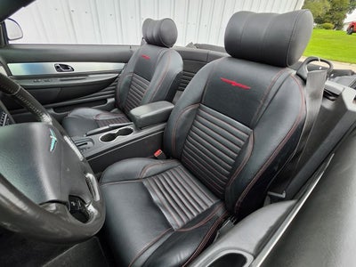 2002 Ford Thunderbird w/Hardtop Premium