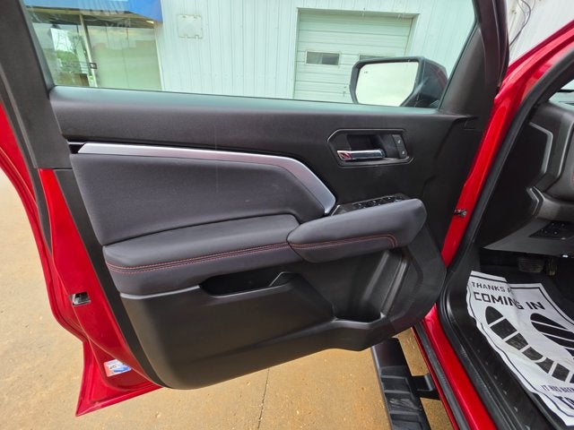 2025 Chevrolet Colorado 4WD Z71