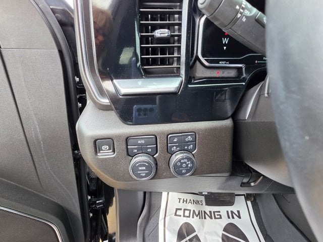 2024 Chevrolet Silverado 1500 4WD Crew Cab Short Bed RST
