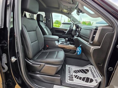 2024 Chevrolet Silverado 1500 4WD Crew Cab Short Bed RST