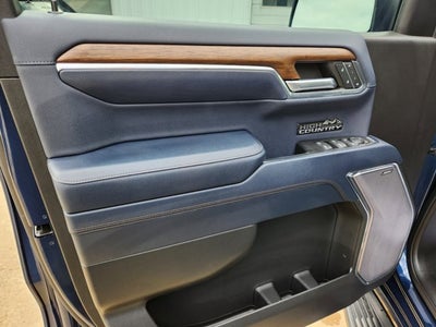 2023 Chevrolet Silverado 1500 4WD Crew Cab Short Bed High Country