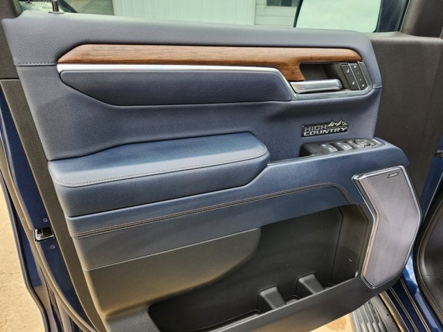 2023 Chevrolet Silverado 1500 4WD Crew Cab Short Bed High Country