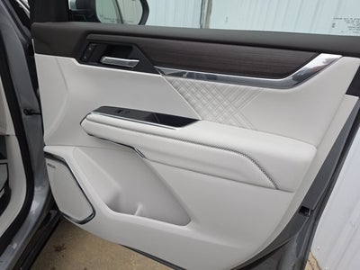 2024 GMC Acadia AWD Denali