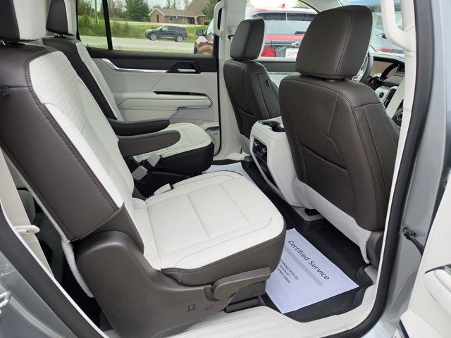 2024 GMC Acadia AWD Denali