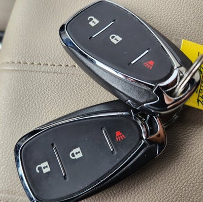 2023 Chevrolet Traverse AWD LS