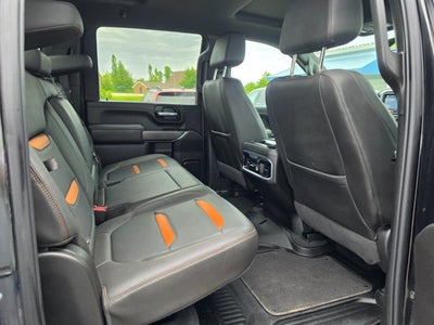 2022 GMC Sierra 2500HD 4WD Crew Cab Standard Bed AT4