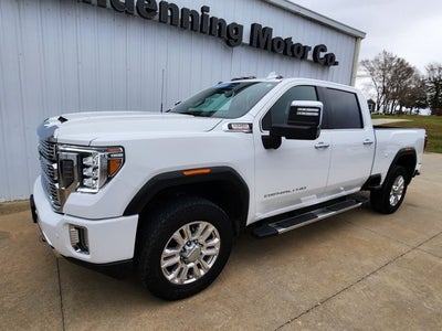 2023 GMC Sierra 2500HD 4WD Crew Cab Standard Bed Denali