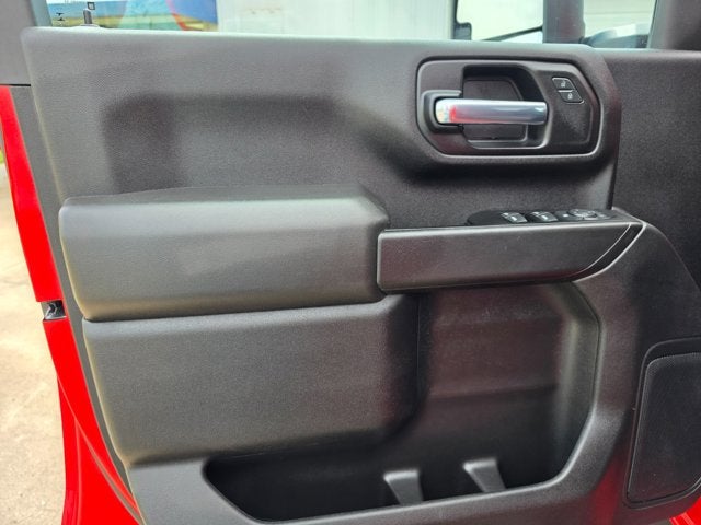 2022 Chevrolet Silverado 2500HD 4WD Crew Cab Standard Bed Custom