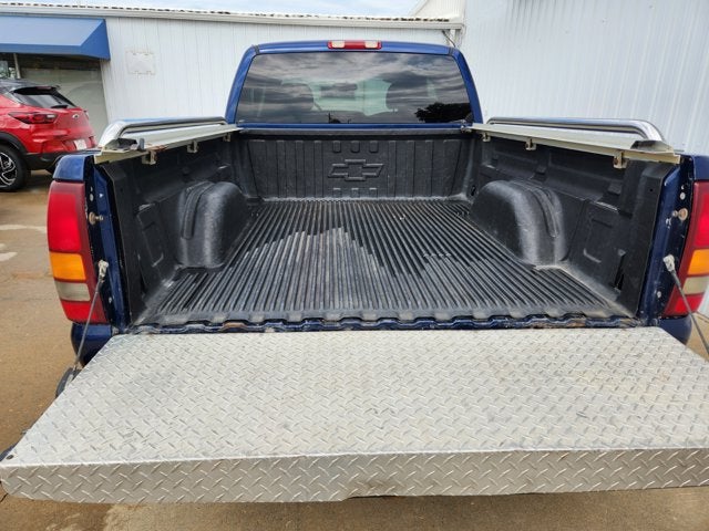 2002 Chevrolet Silverado 1500 LS