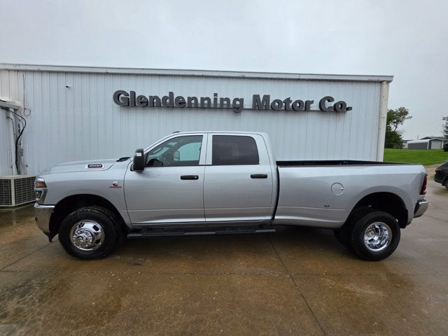 2027 RAM Ram 3500 RAM 3500 TRADESMAN CREW CAB 4X4 8' BOX
