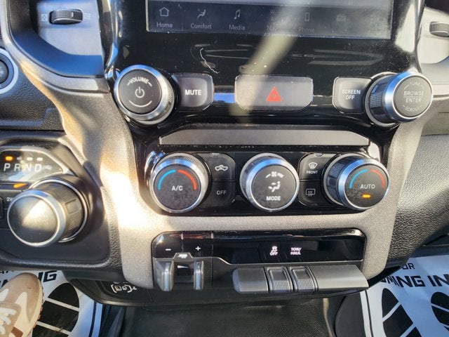 2022 RAM 2500 Tradesman Regular Cab 4x4 8' Box